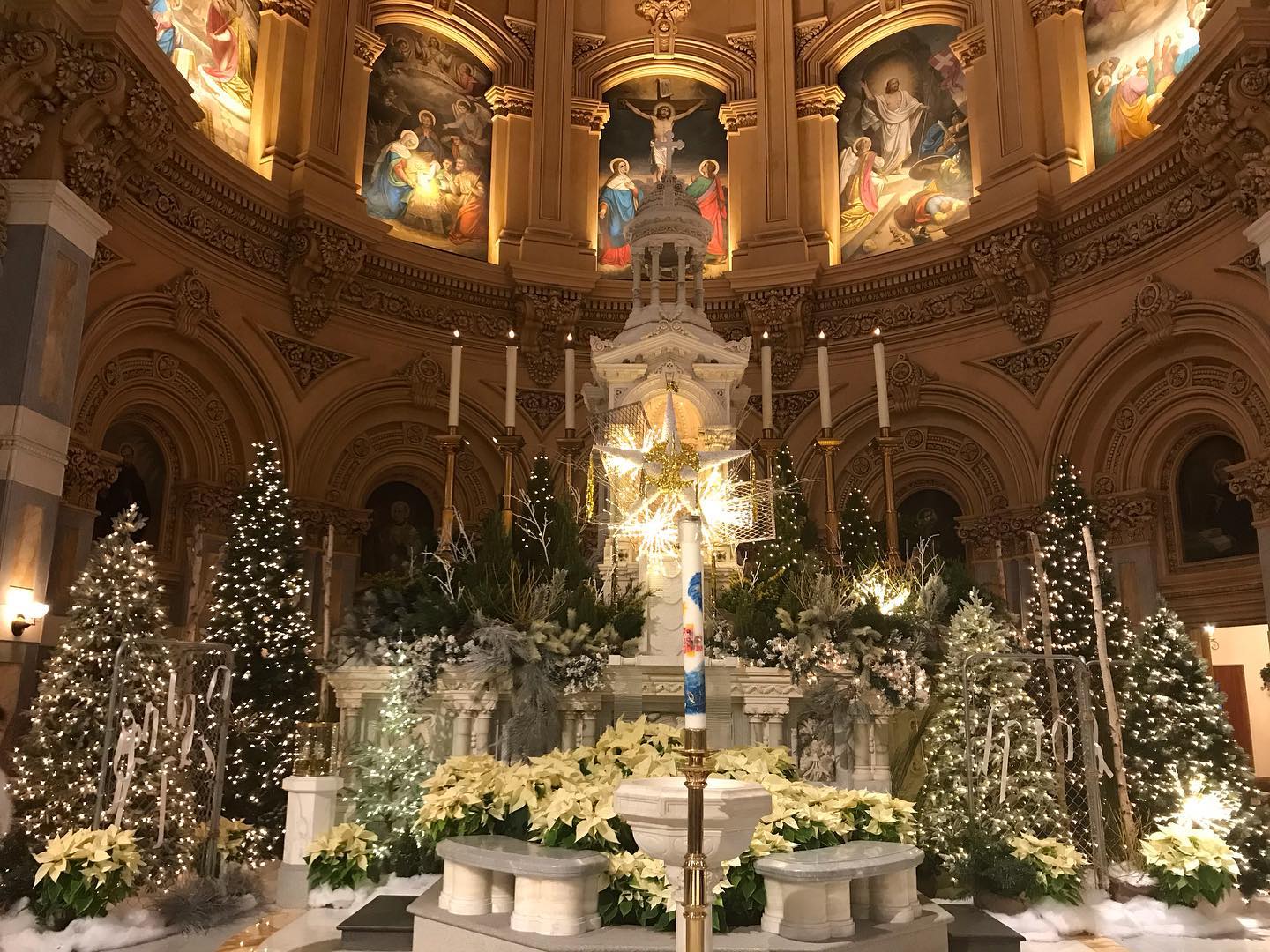 Christmas High Altar Photo